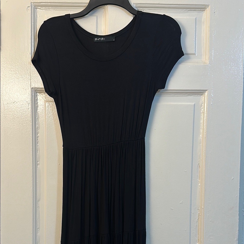 Black Short Sleeve Dress